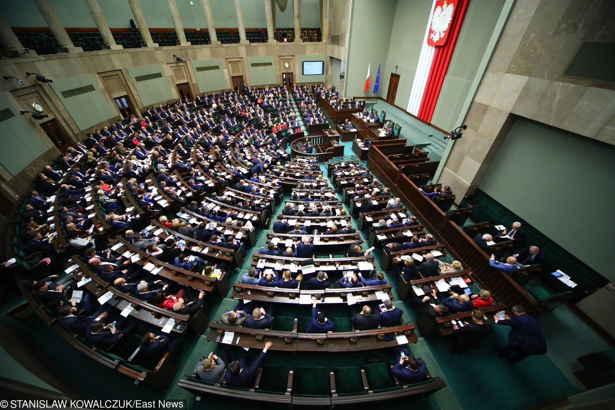 Nietypowa zagrywka PiS. Posiedzenie Sejmu skrócone