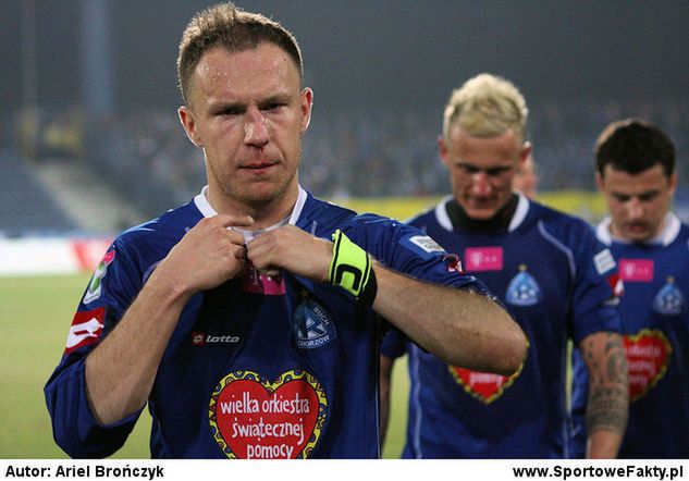 W minionym sezonie kapitanem Ruchu był Rafał Grodzicki, a po jego odejściu do Śląska kapitańską opaskę przejął Marcin Malinowski