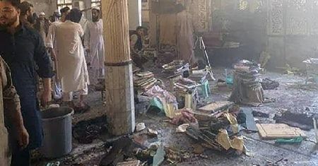 Wbiegł do meczetu z bombą. Nie żyje 56 osób