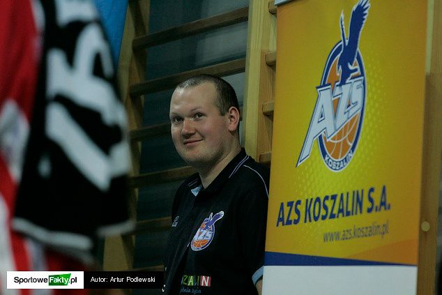 Wojciech Zeidler poprowadzi w sezonie 2013/2014 Basket Piła