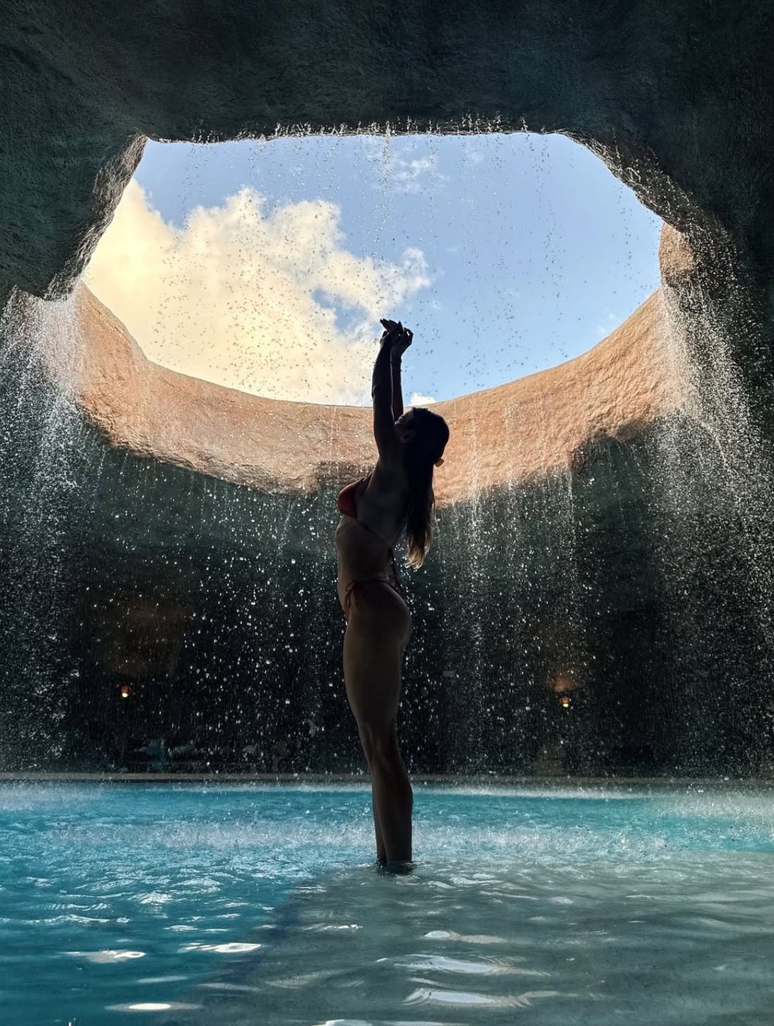 Anna Lewandowska pozuje w bikini