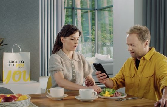 Agnieszka Więdłocha i Maciej Stuhr w reklamach Nice to Fit You
