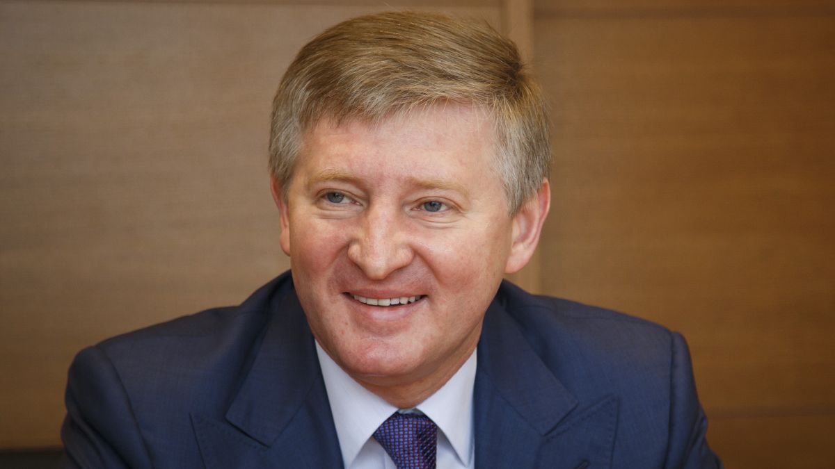 German Foreign Minister Travels To Luxembourg, Kiev And BrusselsKIEW, UKRAINE - JUNE 24: Rinat Leonidovych Akhmetov, a Ukrainian businessman and oligarch, is pictured during a meeting with German Foreign Minister Frank-Walter Steinmeier (not pictured) on June 24, 2014 in Kiew, Ukraine. (Photo by Thomas Trutschel/Photothek via Getty Images)Thomas TrutschelDiplomacy, Politics