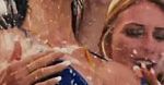 ''Piranha 3DD'': Nagie kobiety i krwiożercze ryby w zwiastunie [wideo]