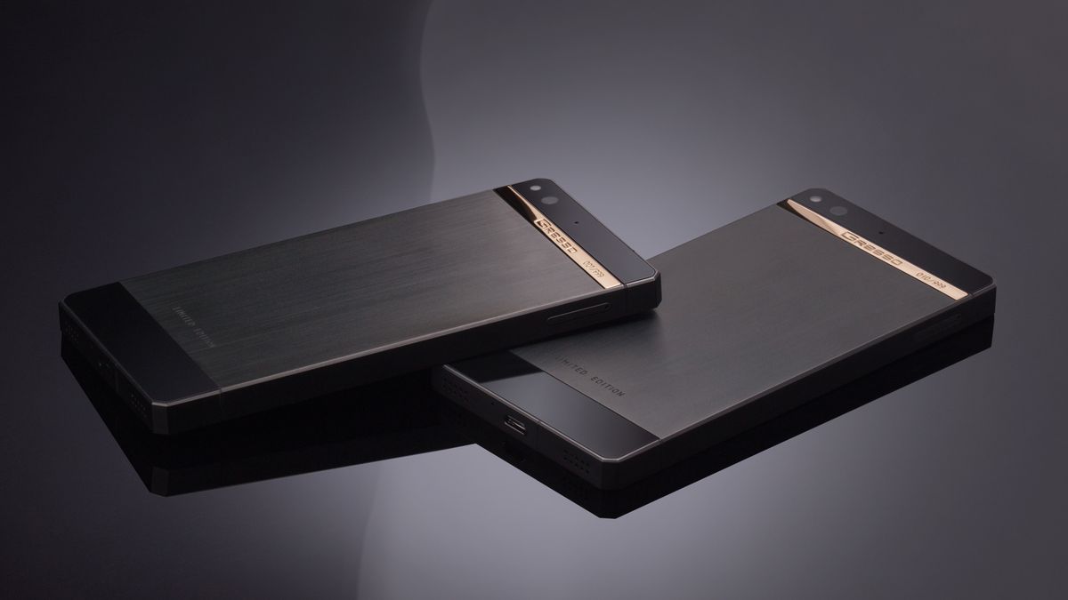 W skrócie: Lumia Denim już oficjalnie, Lollipop dla Note'a 3 i tytanowe cacko za 3000 dol. 1