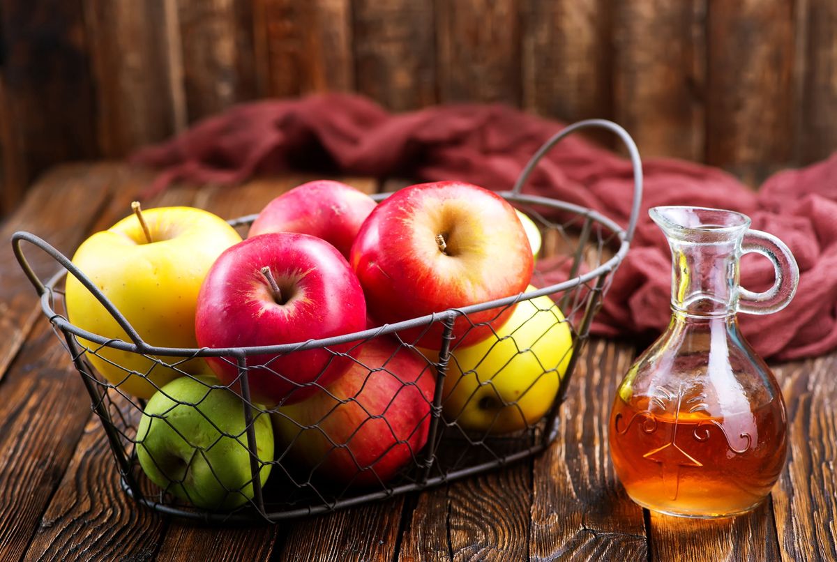 Jabłka to zdrowe owoce, które warto jeść codziennie