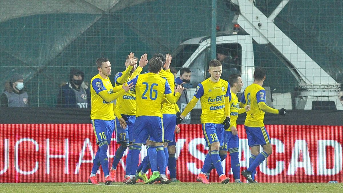 WP SportoweFakty / Krzysztof Porębski / Na zdjęciu: piłkarze Arki Gdynia