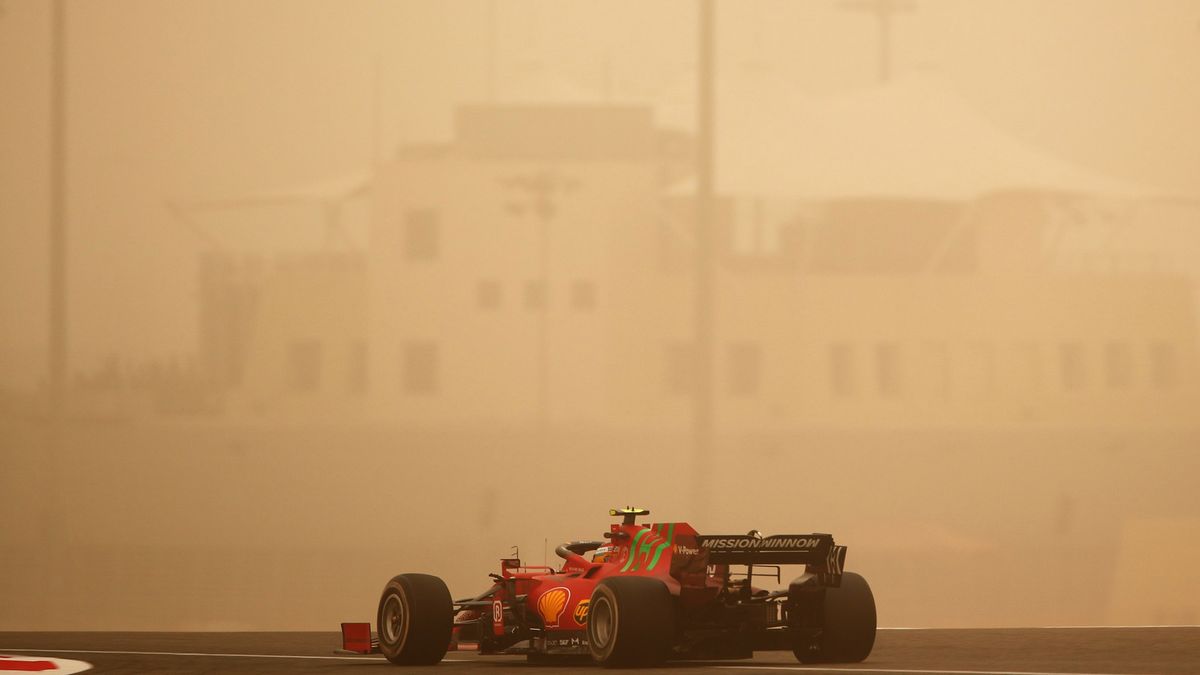 Zdjęcie okładkowe artykułu: Getty Images / Joe Portlock / Na zdjęciu: Carlos Sainz podczas testów w Bahrajnie