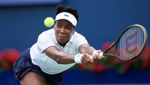 Deszczowe granie w Toronto. 14. z rzędu porażka Venus Williams