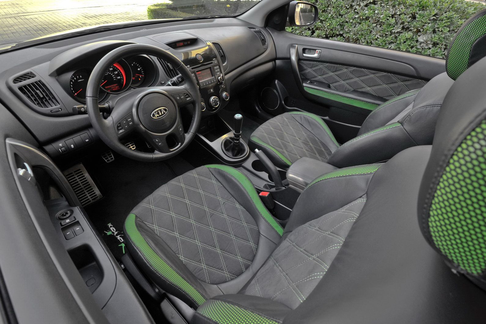 Kia Forte Koup Type R
