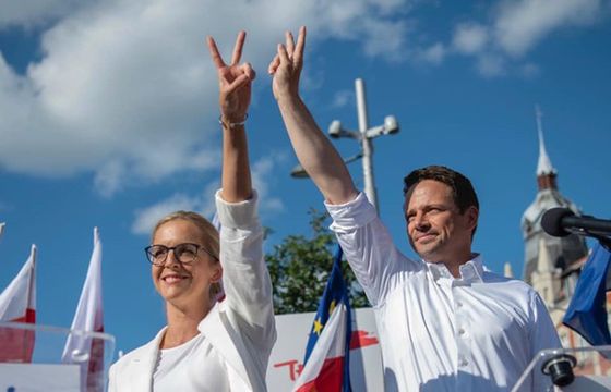 Małgorzata Trzaskowska intensywnie zaangażowała się kampanię wyborczą. "Debata publiczna potrzebuje kobiet"