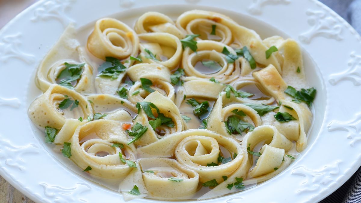 Nemiecka zupa naleśnikowa - przepis