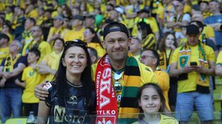 GKS Katowice - Bruk-Bet Termalica Nieciecza: Wspaniała seria GieKSy na Nowej Bukowej trwa. Kibice świętowali w majówkę - zdjęcia