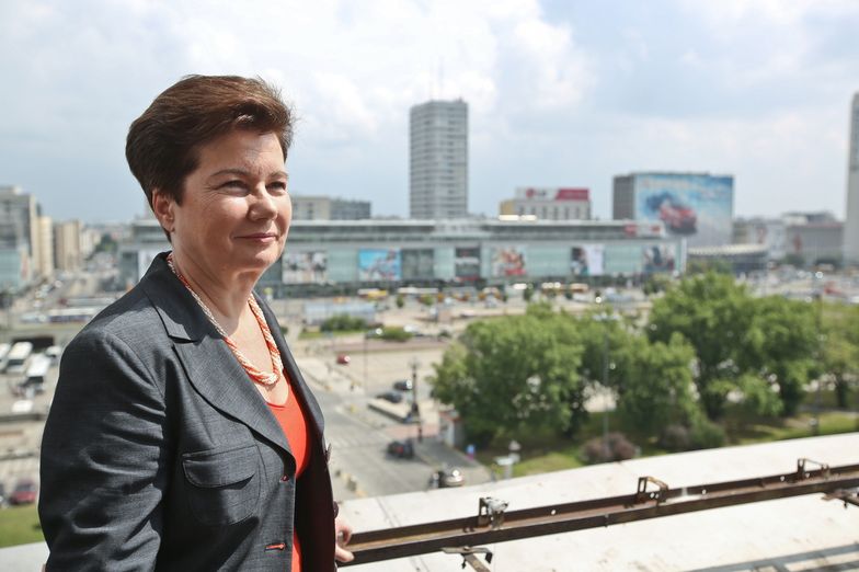 Zbierają podpisy na Gronkiewicz-Waltz. Ile jest?