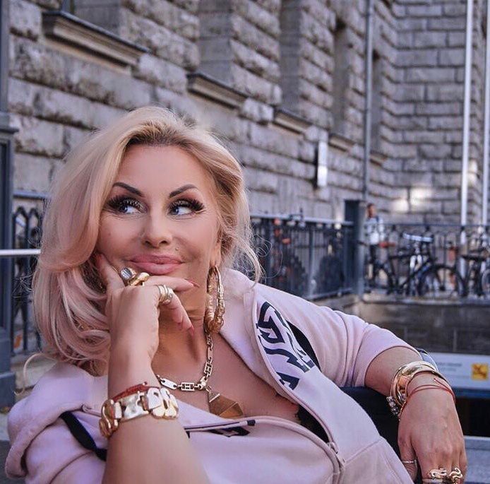 Dagmara Kaźmierska świętuje urodziny syna zdjęciami z zamierzchłej przeszłości