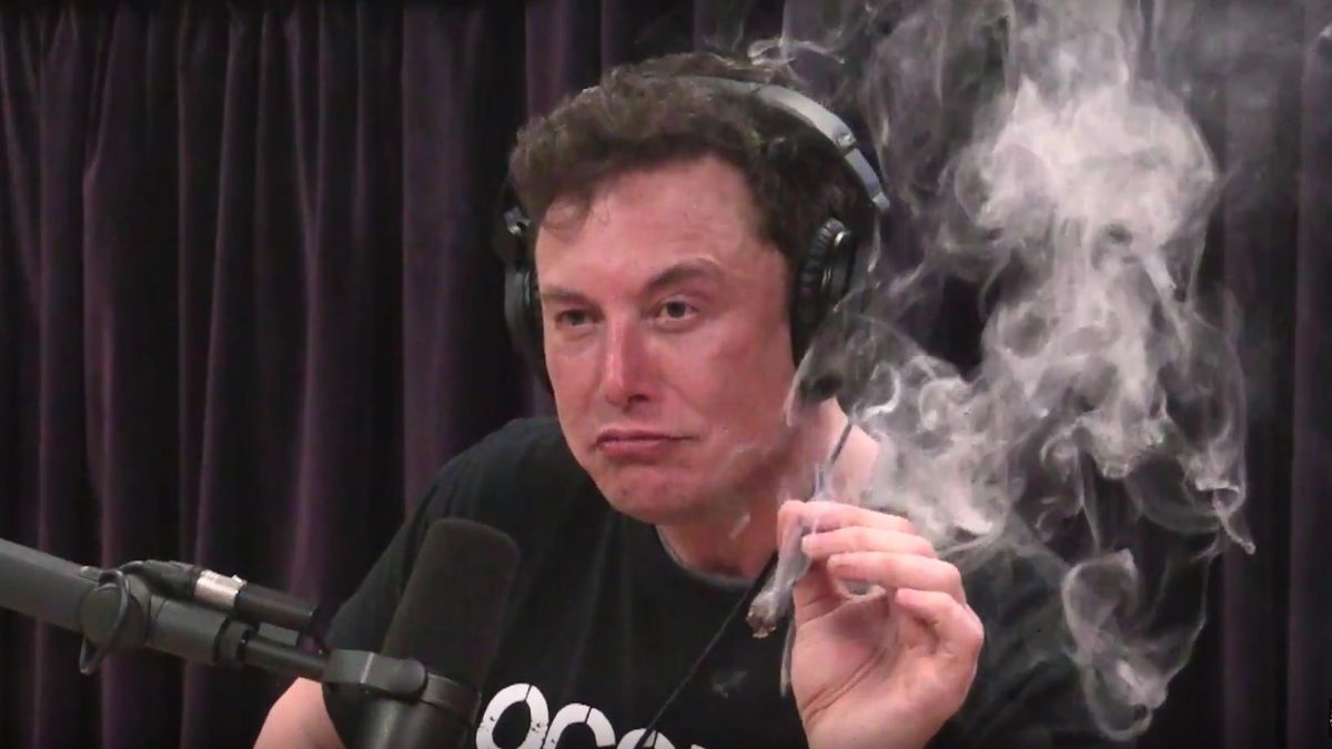 Miliarder zasłynął publicznym spaleniem skręta w czasie jednego z talk show w USA.