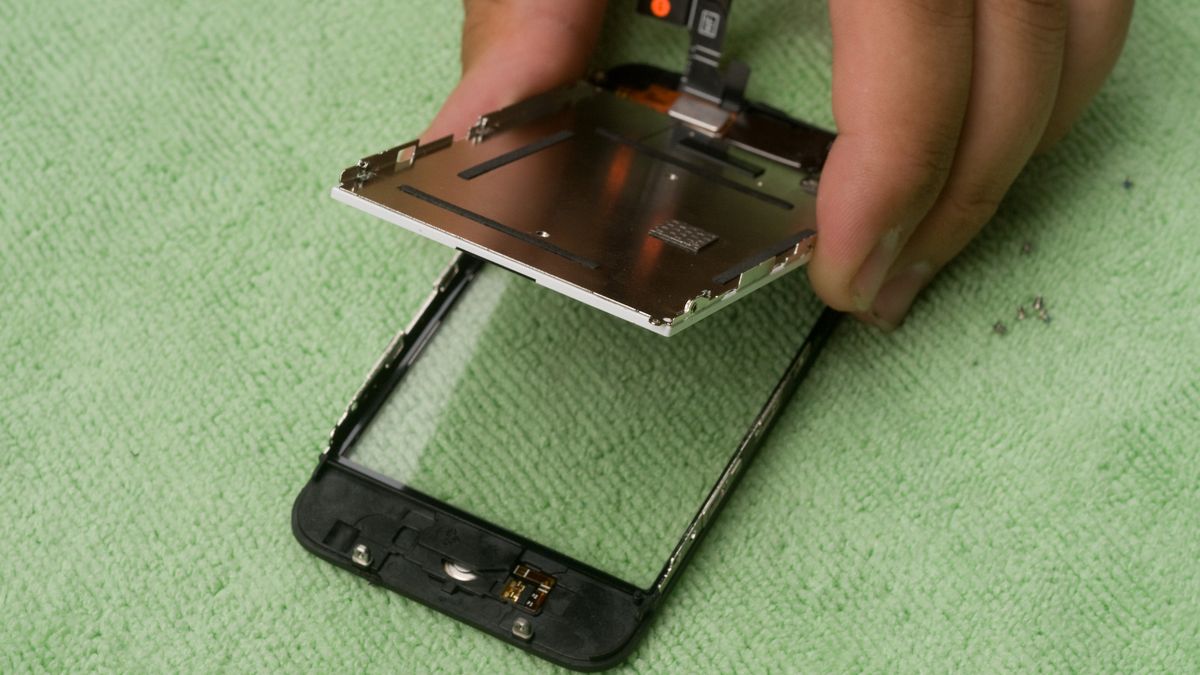 Jak wymienić przycisk Home w iPhonie? [wideo] 1