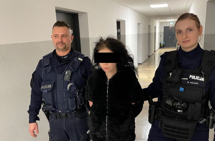 20-latka i 18-latek prawie podpalili dom. W mieszkaniu znalezion