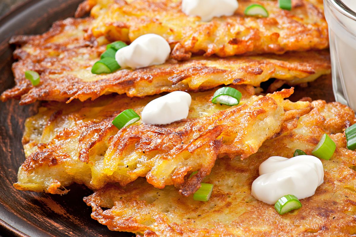 13 listopada to Dzień Placków Ziemniaczanych. Jak zrobić idealne?