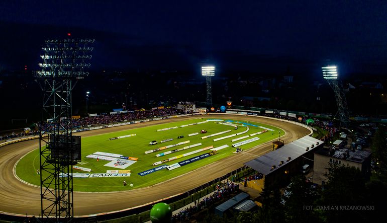 Stadion w Krośnie (fot. Damian Krzanowski / krosno24.pl)