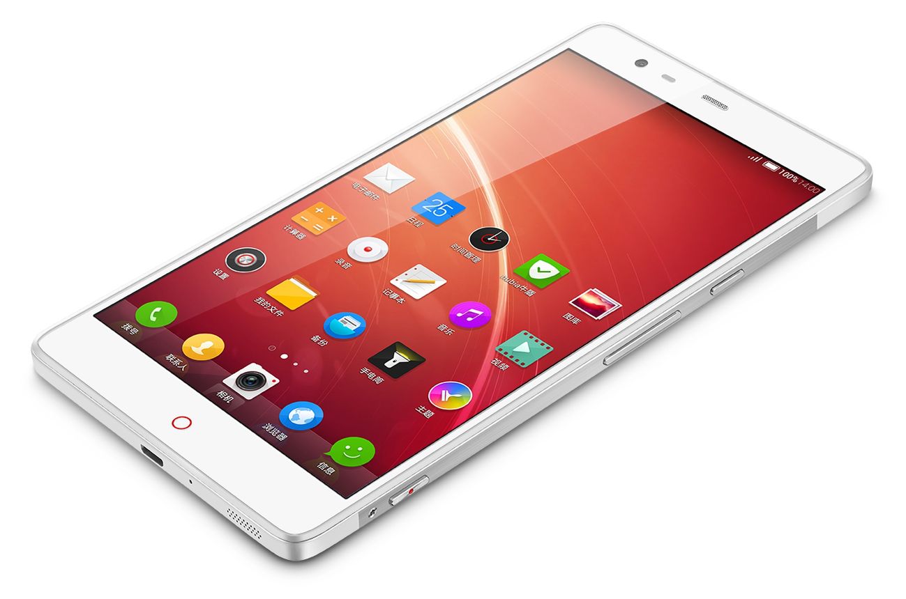 ZTE Nubia 6X - 6,44-calowy gigant z dwoma aparatami 13 Mpix i baterią 4250 mAh 2