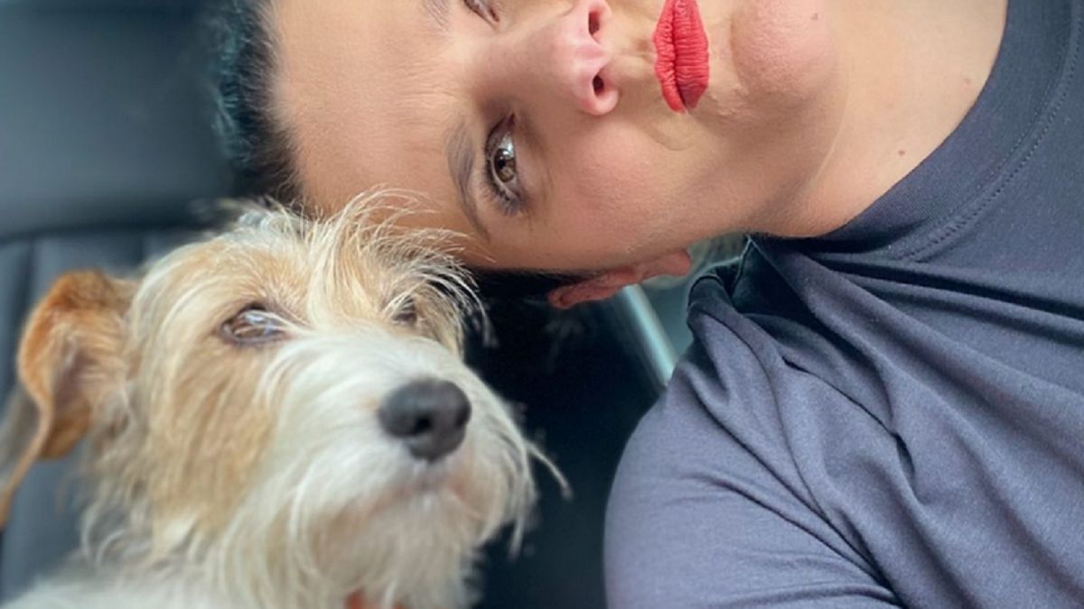Od ponad 10 lat aktorka i suczka w typie jack russel terriera są nierozłączne