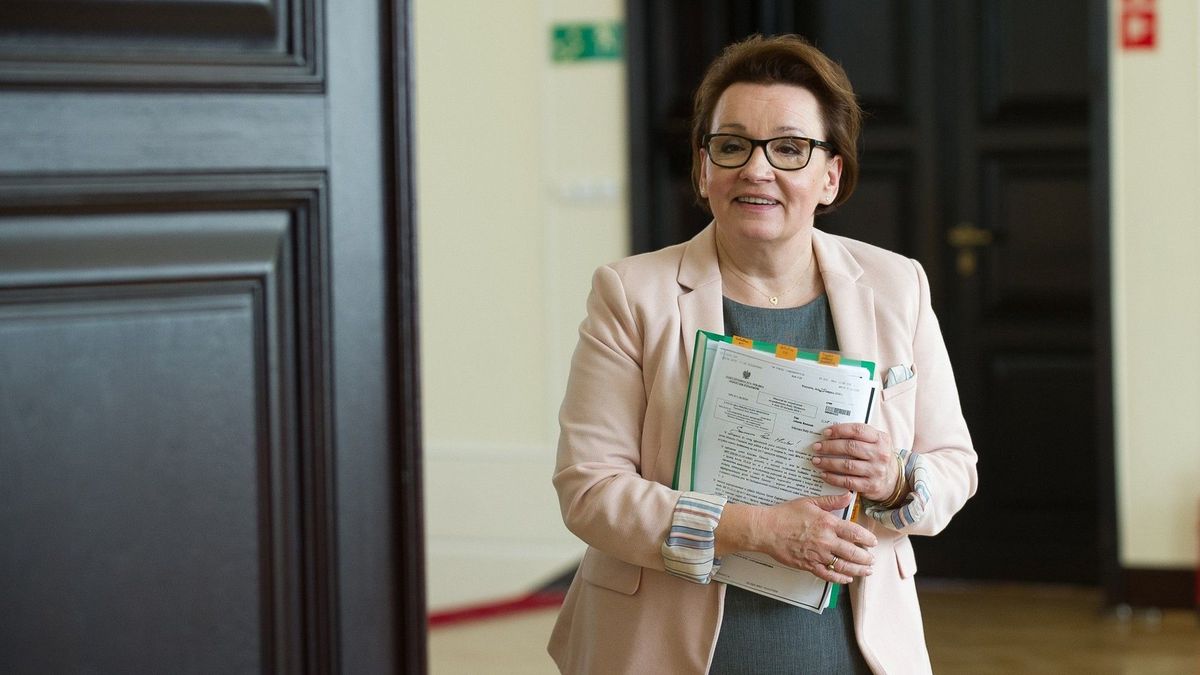 Anna Zalewska, minister edukacji