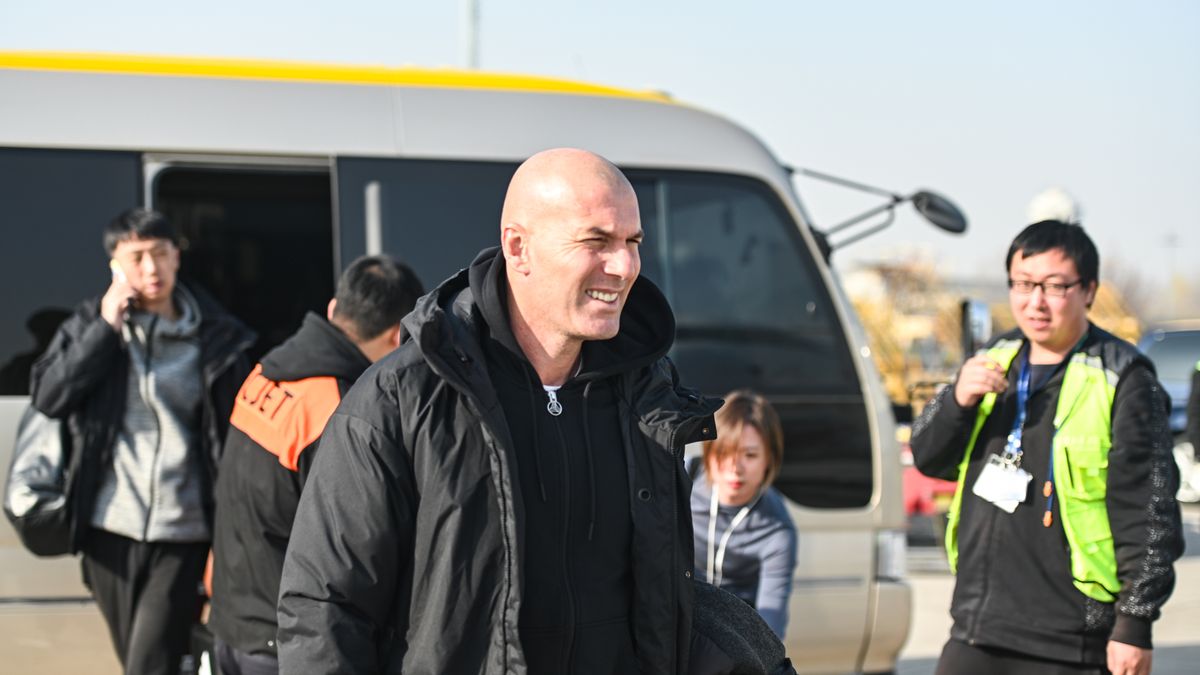 Zdjęcie okładkowe artykułu: Newspix / SIPA Asia via ZUMA Wire / Na zdjęciu: Zinedine Zidane 