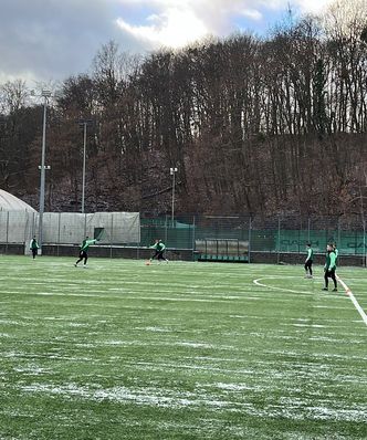 Lechia Gdańsk wznowiła treningi bez trzech piłkarzy. Trener uspokaja