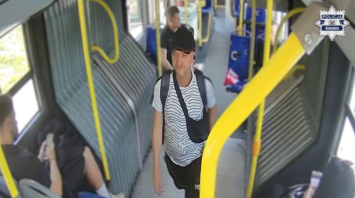 Katowice: Dokonał aktu wandalizmu w autobusie. Szuka go policja