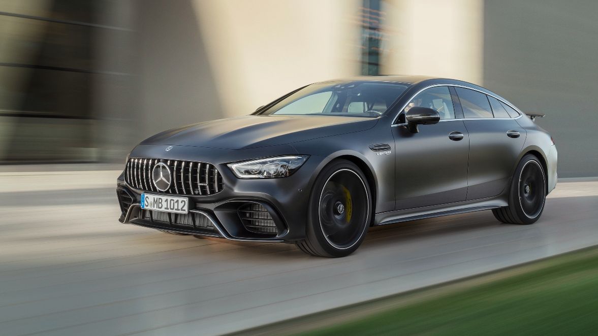 Poznajcie Mercedesa-AMG GT 63 S 4-Door Coupé. To najmocniejsza i najdroższa limuzyna z klasycznym napędem spalinowym na rynku. Kosztuje więcej od Porsche.