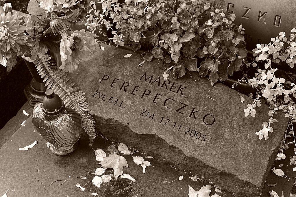 Grób Marka Perepeczki w Warszawie w 2009 roku