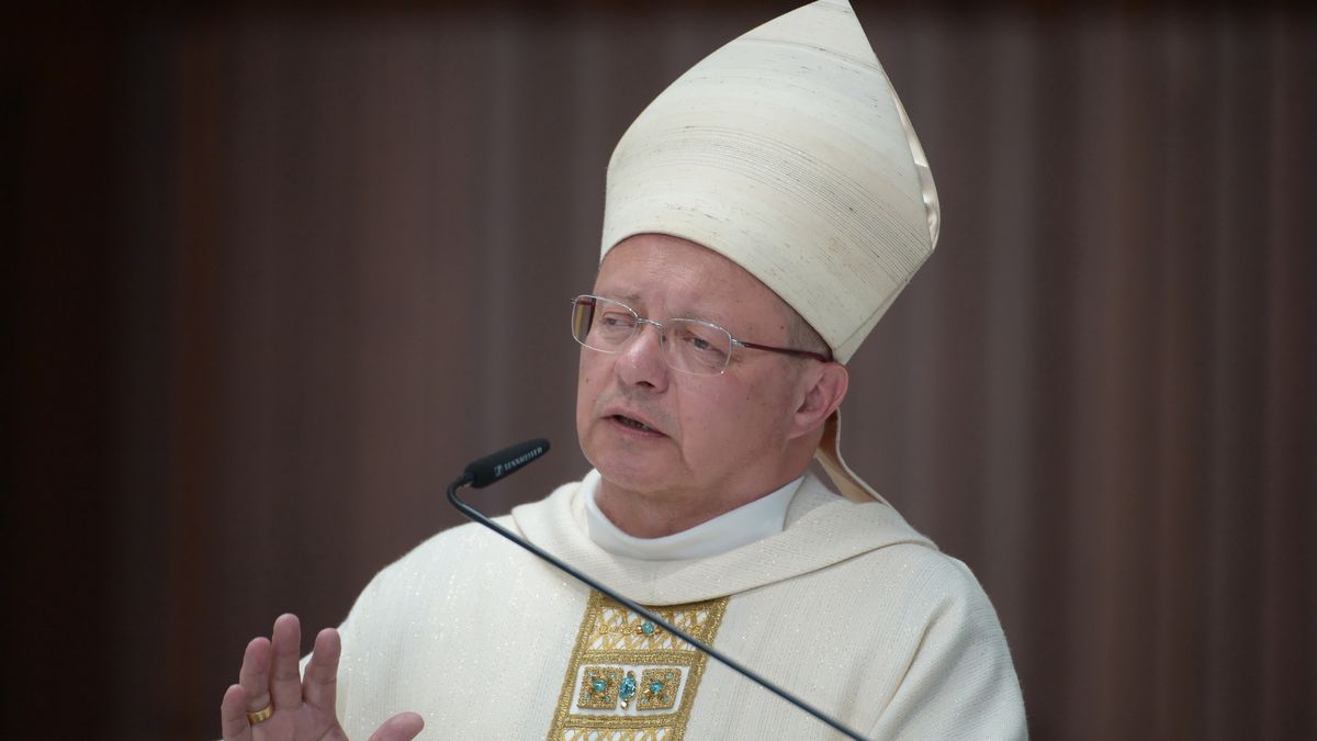 Marcin Obara
17 17., msza, religia, relikwie, wiara, XVII, religua