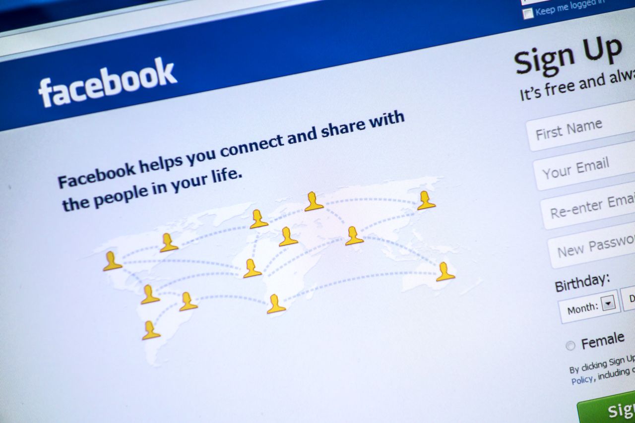 Facebook ochroni przed spoilerami – nowa funkcja jest już testowana