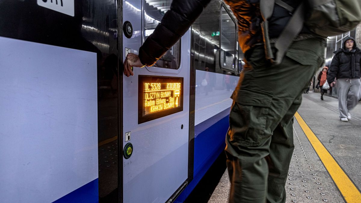 Rekordowa inwestycja PKP Intercity w pociągi piętrowe