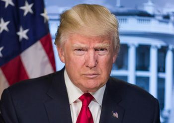 Hiszpańskie media: Przyjaźń z Trumpem bardziej szkodzi niż pomaga