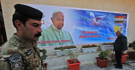 Pierwsza wizyta papieża w Iraku. Nuncjusz apostolski zakażony przed przyjazdem Franciszka