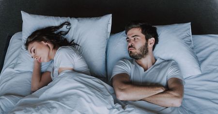 Cuckold. Czy wiesz na czym polega coraz popularniejszy kontrowersyjny fetysz?