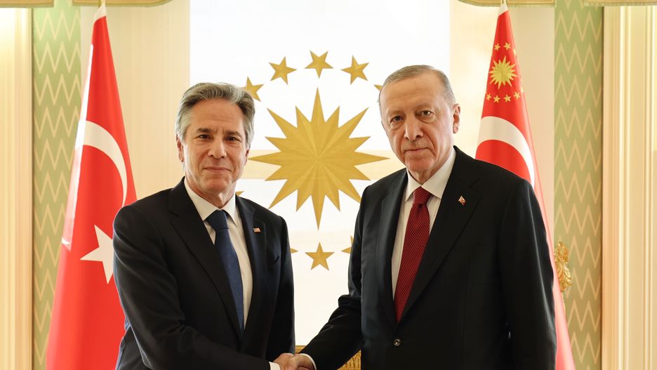 Sekretarz stanu Stanów Zjednoczonych
Antony Blinken i Prezydent Turcji Recep Tayyip Erdogan 
