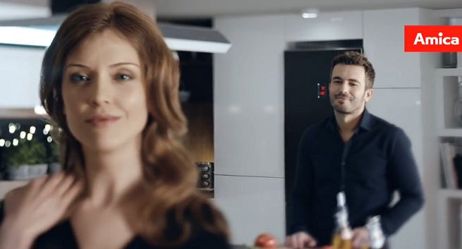 Inspirujące wzornictwo w nowych reklamach urządzeń kuchennych Amica IN (wideo)