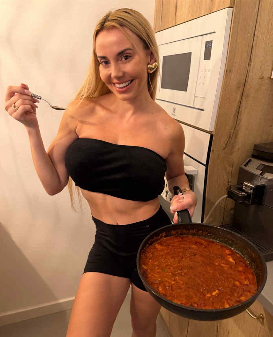 Pierwsza wersja zdjęcia Marianny Schreiber