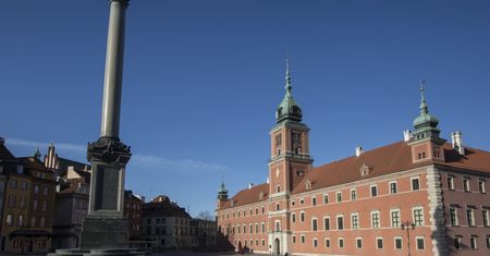 Koronawirus. Warszawa od dziś w strefie czerwonej. Co to oznacza dla mieszkańców?