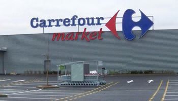 Butelki filtrujące 50 proc. taniej w Carrefour. Przeceniono też wkłady