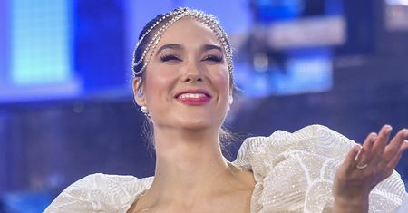 Ida Nowakowska zażenowała fanów pocałunkiem męża przez maseczkę. Teraz tłumaczy