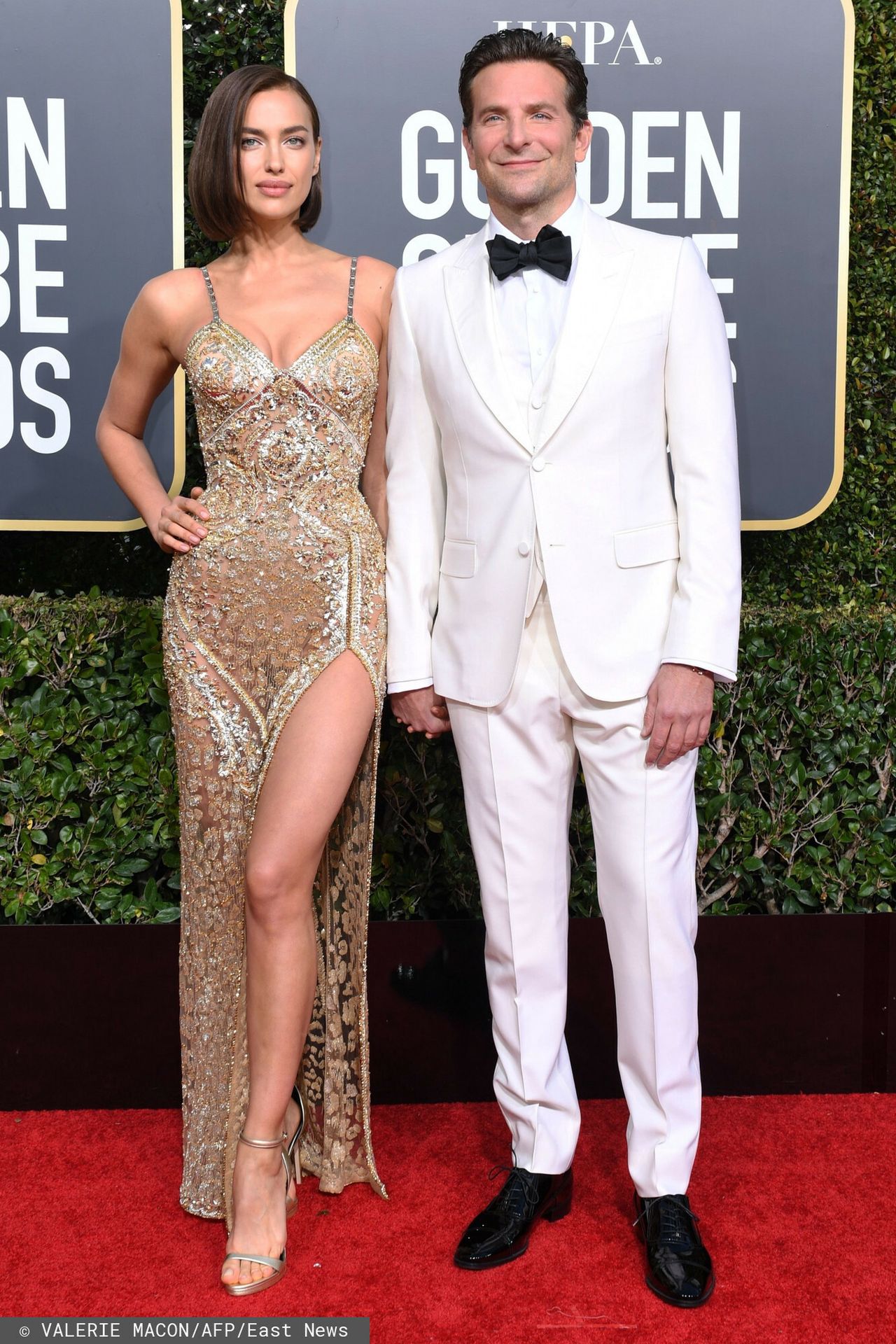 Irina Shayk i Bradley Cooper na rozdaniu Złotych Globów w 2019 roku