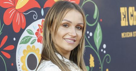 Sylwia Madeńska pozuje w odważnej sukience. Internauci zareagowali
