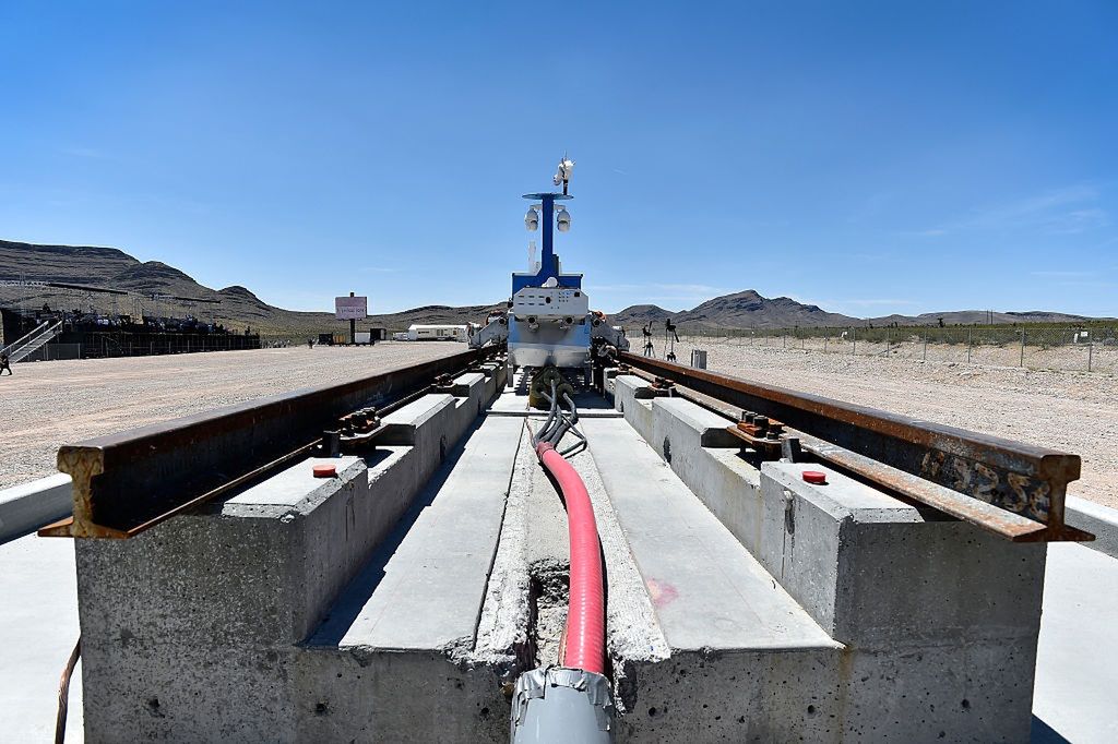 Hyperloop