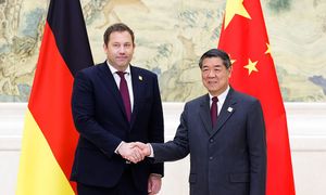 Niemieckie firmy dostają w kość. Wicekanclerz wzywa Pekin