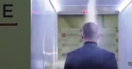 Koronawirus w Rosji. Ujawnili, jak przed zakażeniem chroni się Władimir Putin