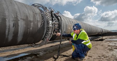 To już oficjalne: KE pomoże ws. Baltic Pipe. UE włożyła w niego miliard złotych